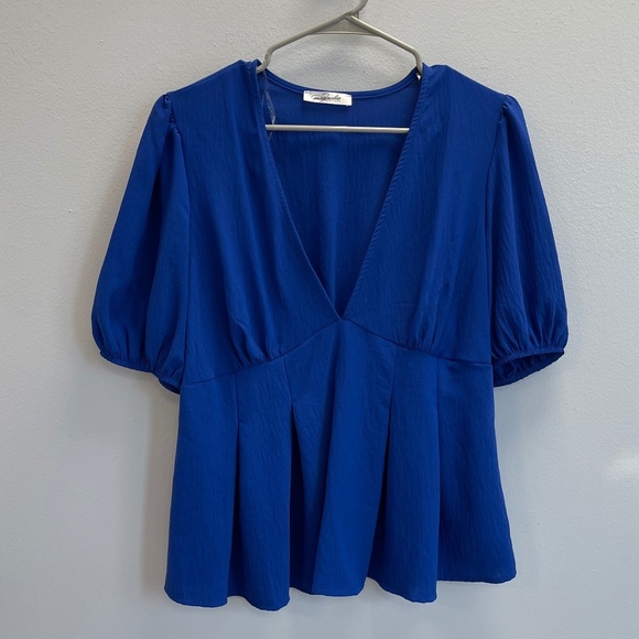 Magnolia Plunge Neck Royal Blue Peplum Blouse - Size Large - Picture 1 of 4